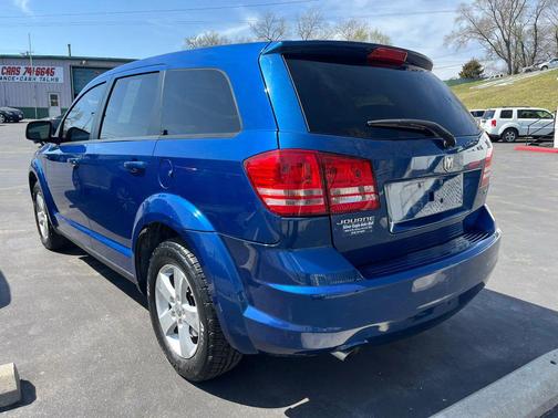 Blue 2009 Dodge Journey SXT