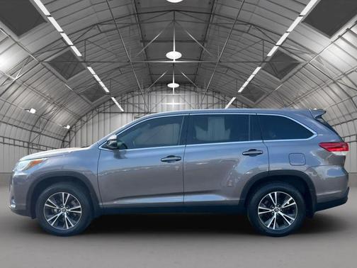 2019 Toyota Highlander LE Plus