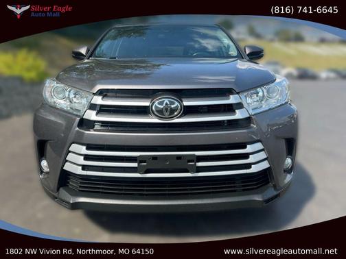 Gray 2019 Toyota Highlander LE Plus