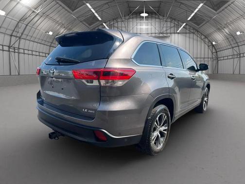 2019 Toyota Highlander LE Plus