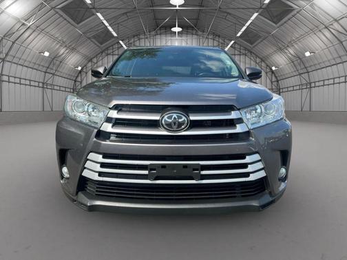 2019 Toyota Highlander LE Plus