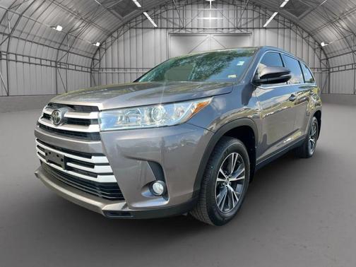 2019 Toyota Highlander LE Plus