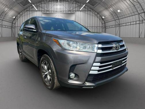2019 Toyota Highlander LE Plus