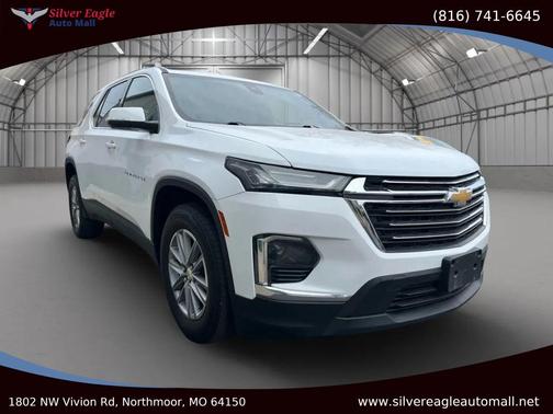 2022 Chevrolet Traverse LT Cloth