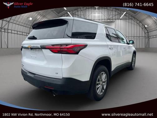 2022 Chevrolet Traverse LT Cloth