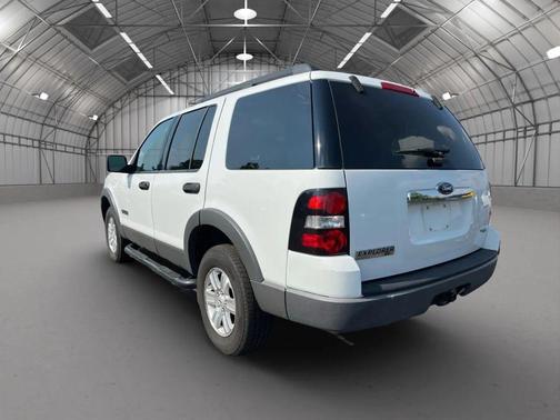 2006 Ford Explorer XLT