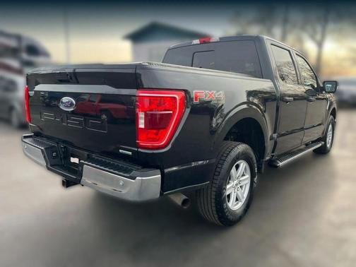 Black 2021 Ford F-150 XLT
