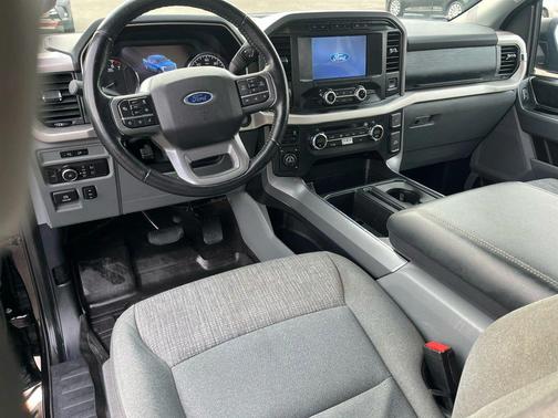 Black 2021 Ford F-150 XLT