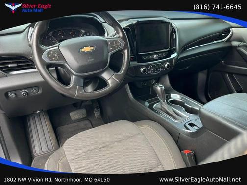 Gray 2020 Chevrolet Traverse LT Cloth