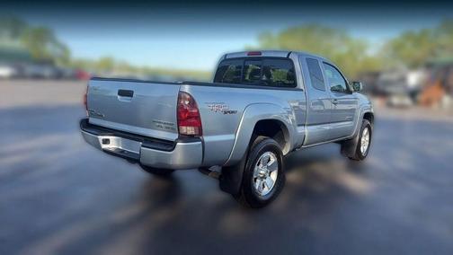Silver 2006 Toyota Tacoma PreRunner Access Cab