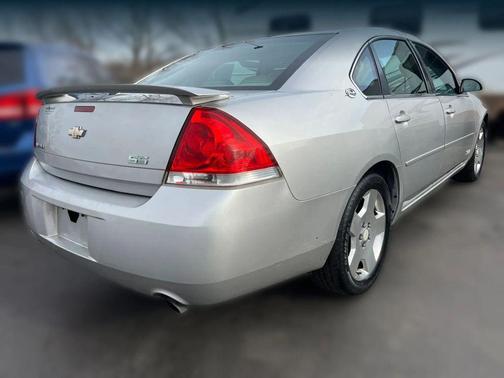 Silver 2006 Chevrolet Impala SS