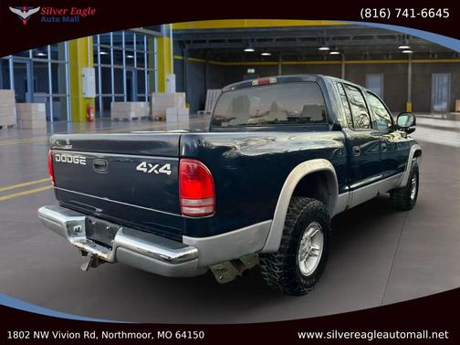 2000 Dodge Dakota Base