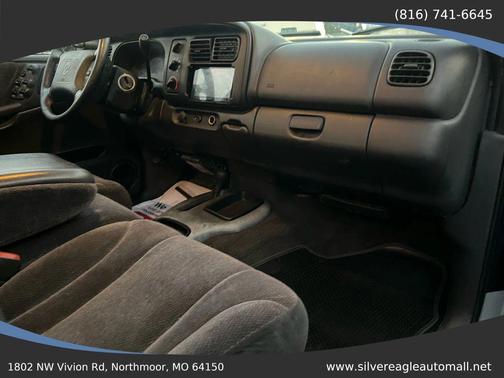 2000 Dodge Dakota Base