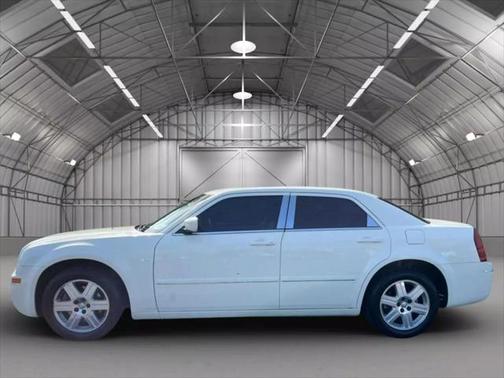 2005 Chrysler 300 Touring