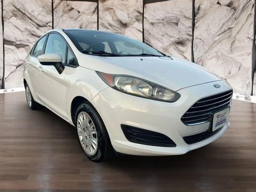 2015 Ford Fiesta S