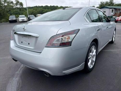 2014 Nissan Maxima SV
