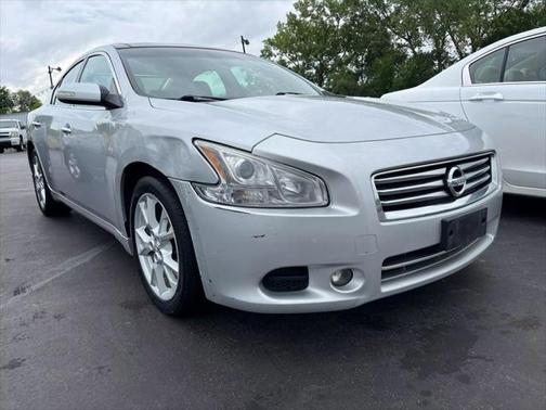 2014 Nissan Maxima SV