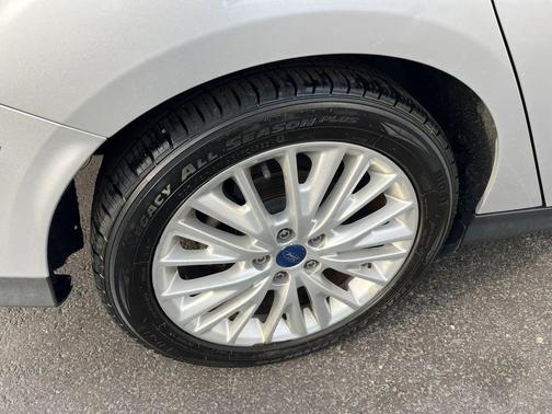 Silver 2017 Ford Focus Titanium