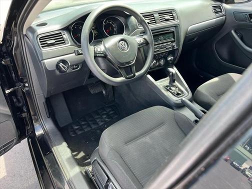 2015 Volkswagen Jetta 1.8T SE