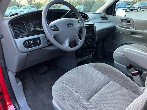 2001 Ford Windstar LX