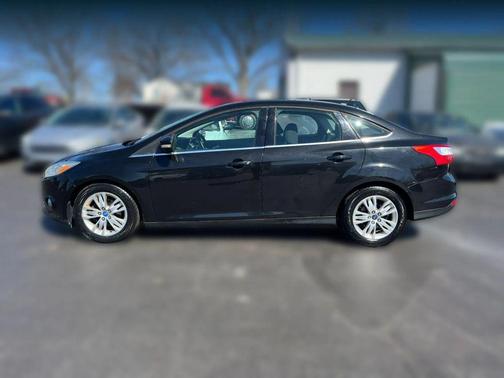Black 2012 Ford Focus SEL