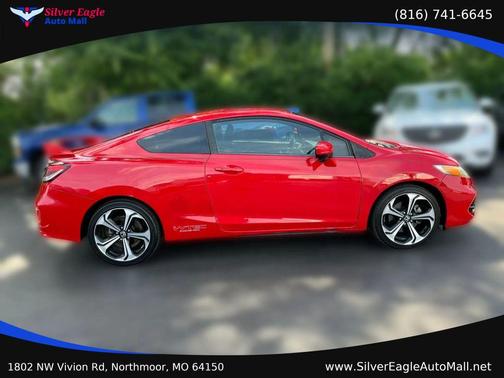Red 2015 Honda Civic Si