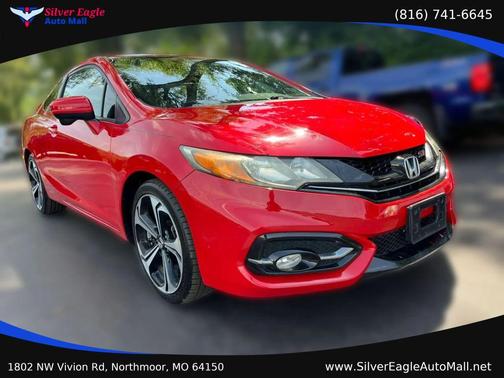 Red 2015 Honda Civic Si