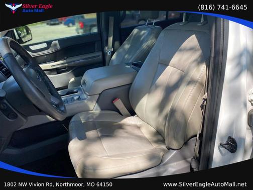 White 2018 Ford Expedition Max XLT