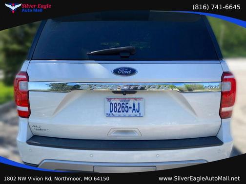 White 2018 Ford Expedition Max XLT