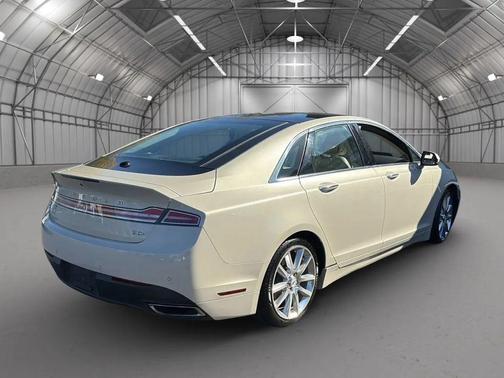 2015 Lincoln MKZ Hybrid Base
