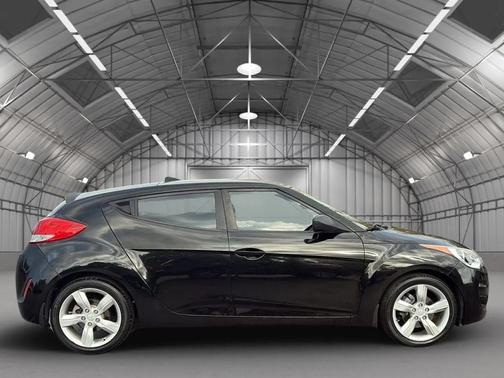 2012 Hyundai Veloster Base
