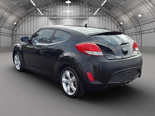 2012 Hyundai Veloster Base