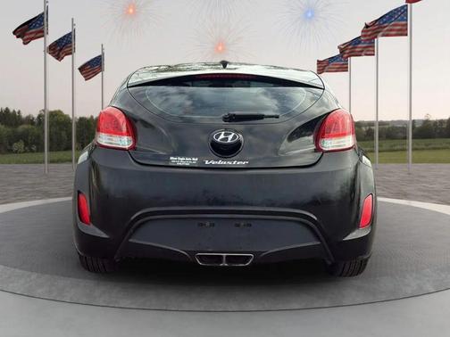 2012 Hyundai Veloster Base