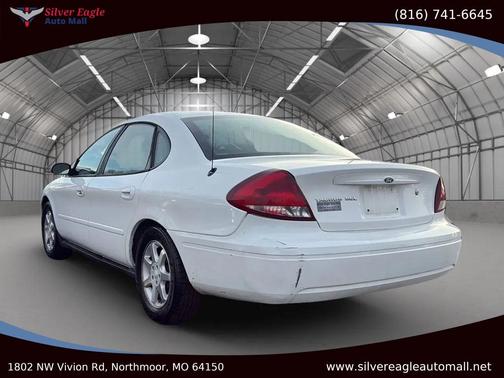 2006 Ford Taurus SEL