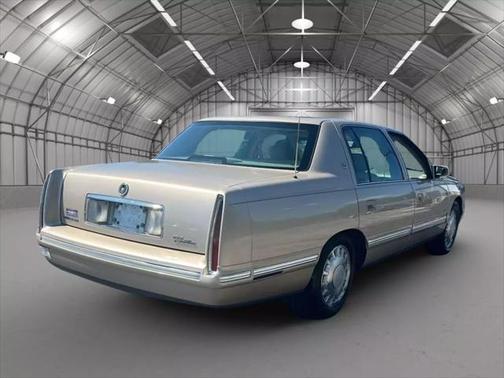1998 Cadillac DeVille Base