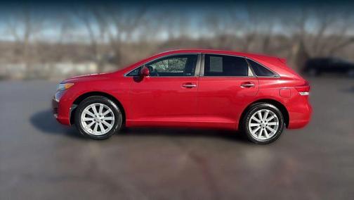 RED 2010 Toyota Venza Base