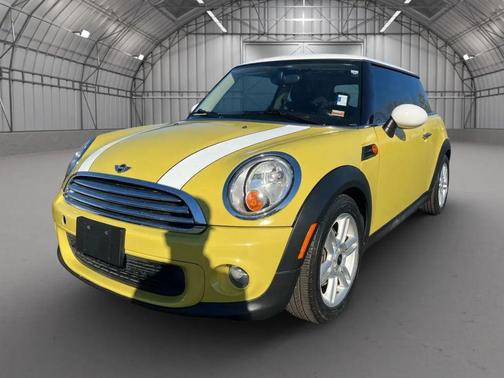 2011 MINI Cooper Base