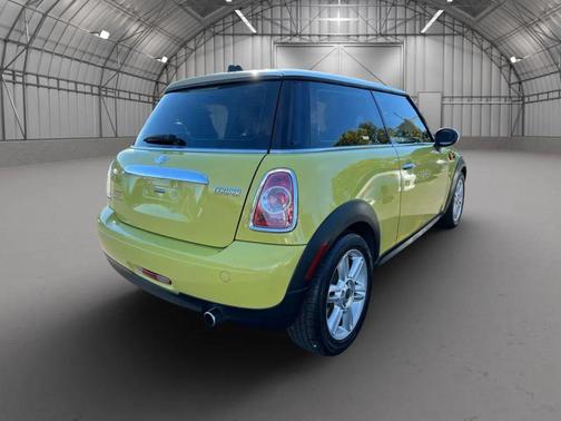 2011 MINI Cooper Base