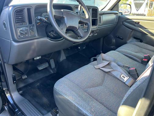 2005 Chevrolet Silverado 1500 W/T