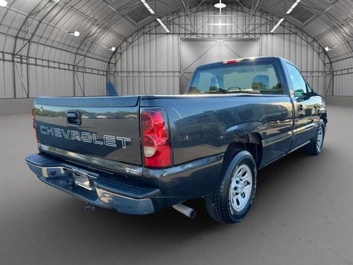 2005 Chevrolet Silverado 1500 W/T