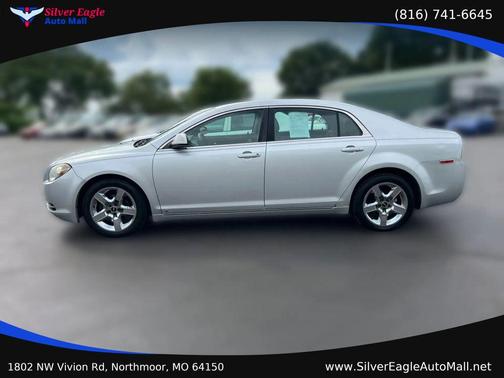 Silver 2009 Chevrolet Malibu LT