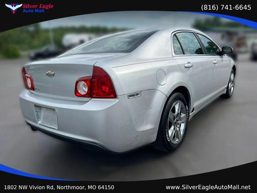 Silver 2009 Chevrolet Malibu LT