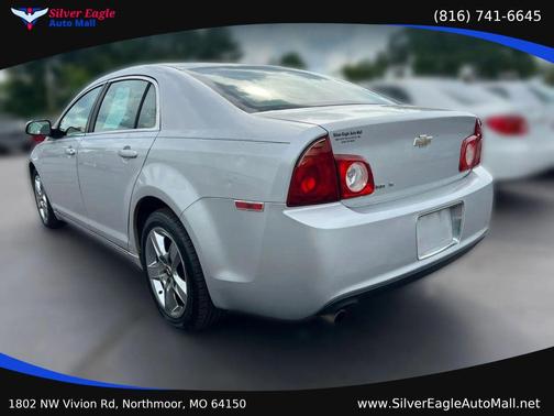 Silver 2009 Chevrolet Malibu LT