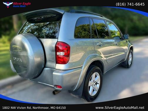 Gray 2004 Toyota RAV4 Base