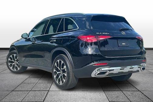 2025 Mercedes-Benz GLC 350e Base 4MATIC