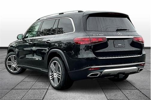 2025 Mercedes-Benz GLS 450 4MATIC