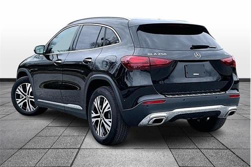 2025 Mercedes-Benz GLA 250 Base 4MATIC