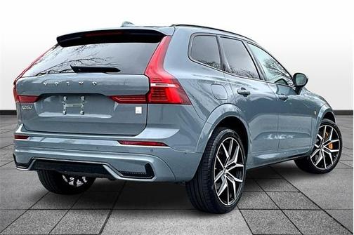 2024 Volvo XC60 Recharge Plug-In Hybrid T8 Polestar Engineered