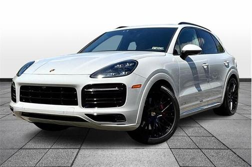 2023 Porsche Cayenne GTS