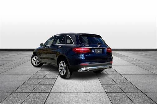 2018 Mercedes-Benz GLC 300 Base 4MATIC